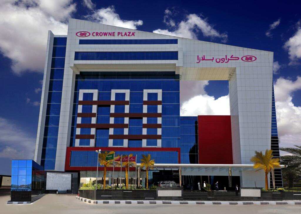 كراون بلازا الرياض فندق ومركز مؤتمرات